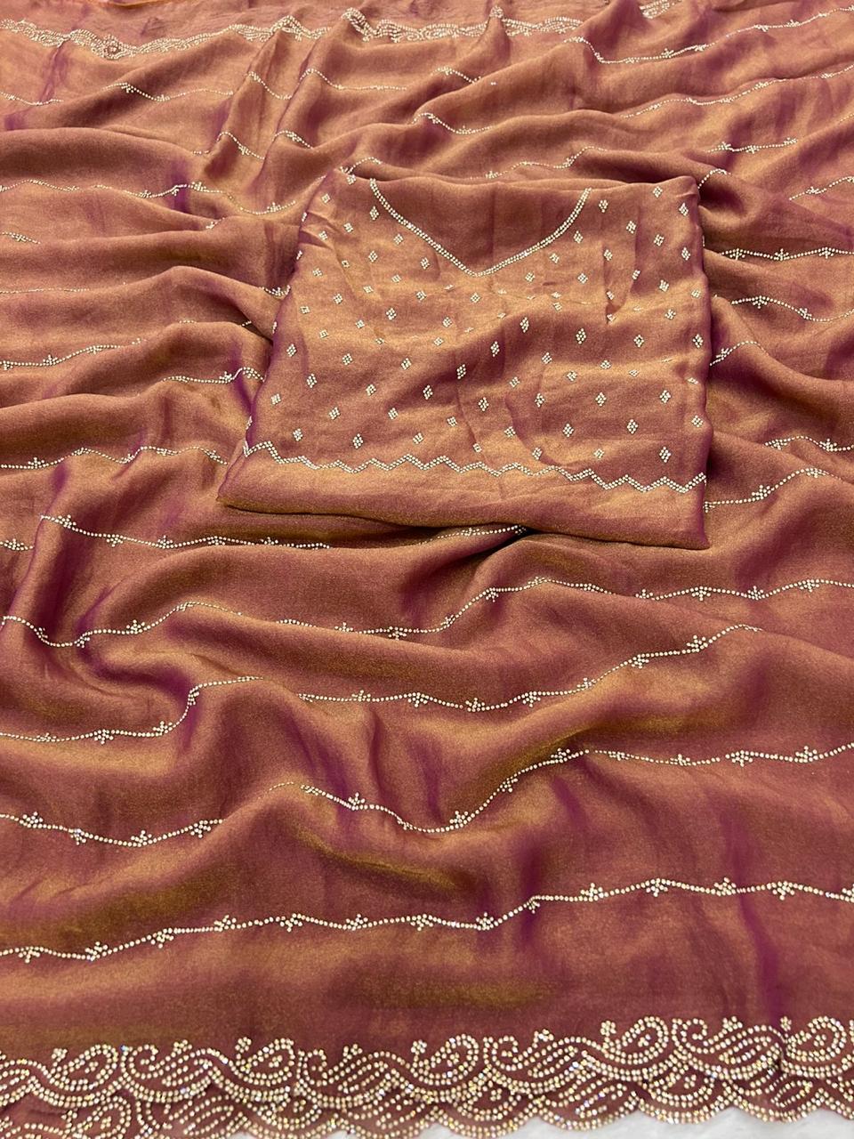 Zyna - Luxurious Space Silk Saree