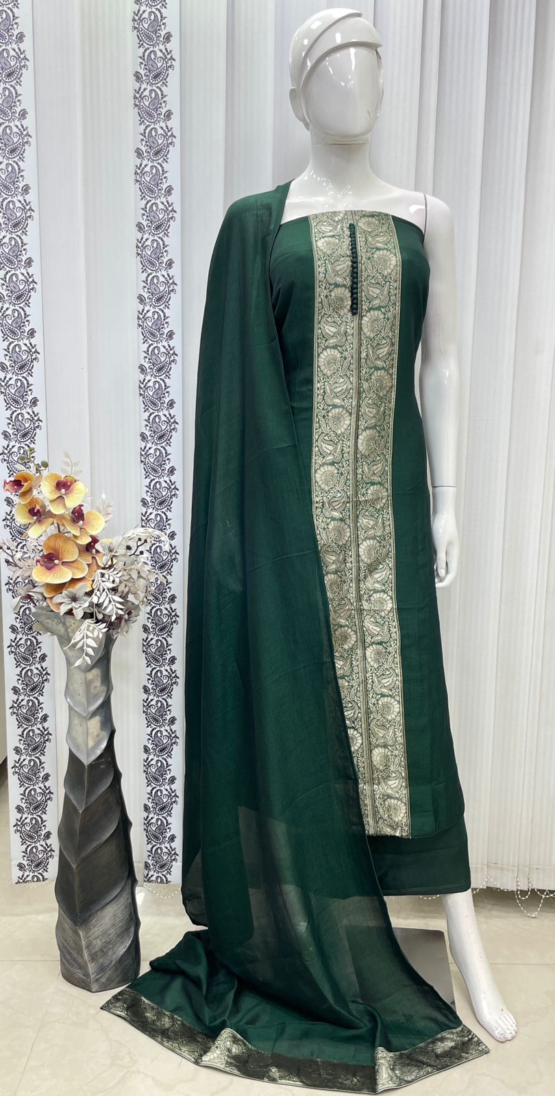 Niyyah - Silk Suit
