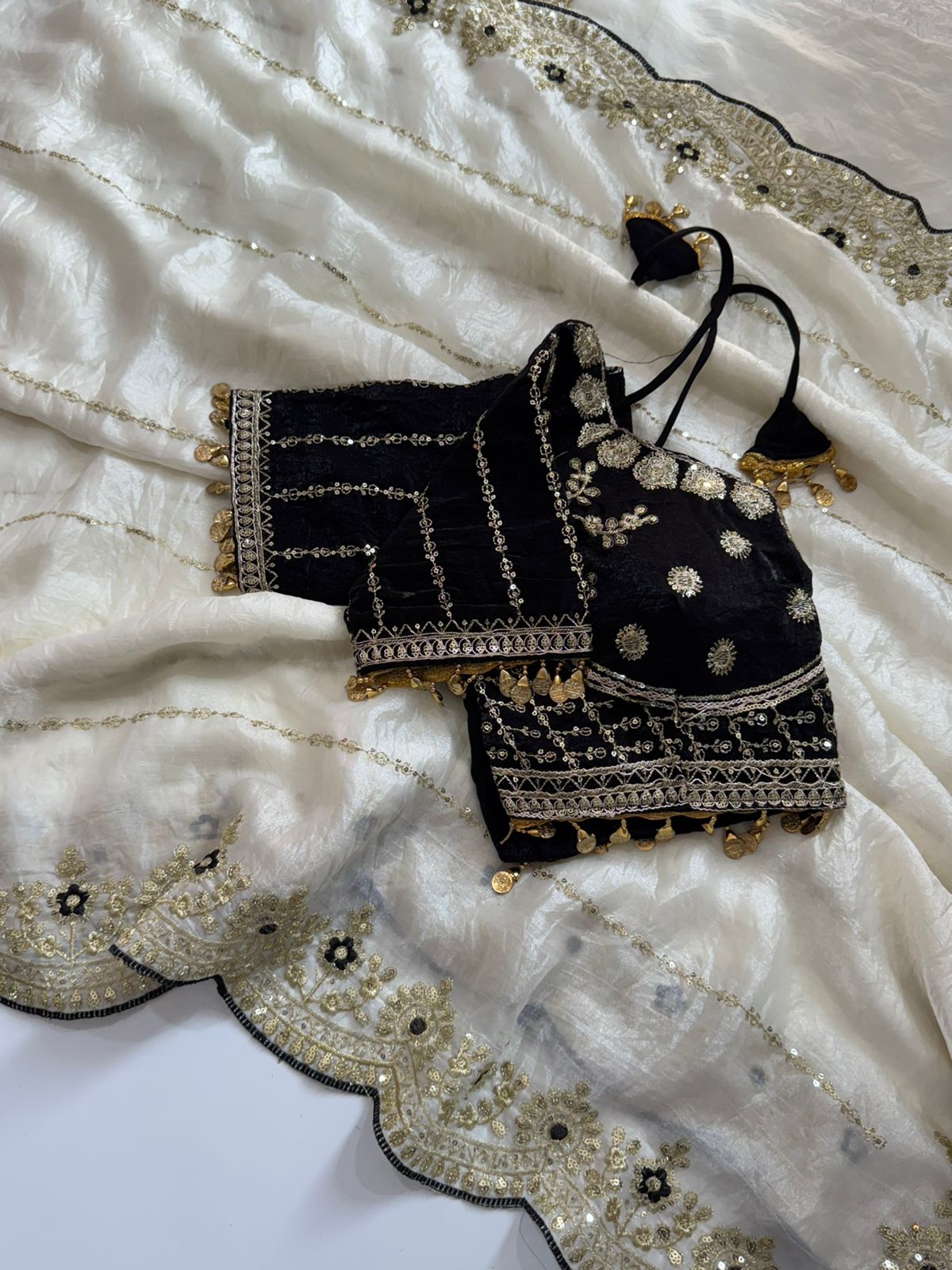 Zari lehriya