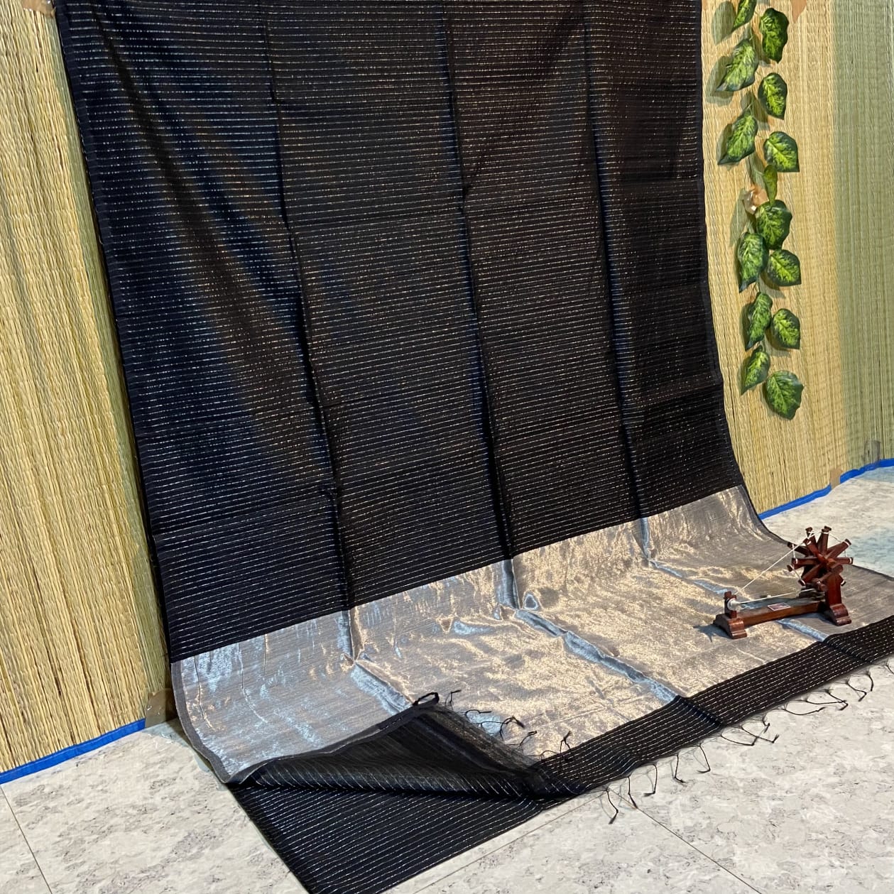 Tara - Zari Saree